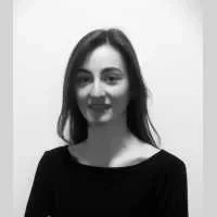 Alisa, babysitter à Bordeaux