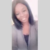 Assanatou, babysitter à Paris