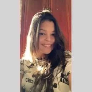 Clara, babysitter à Senlis