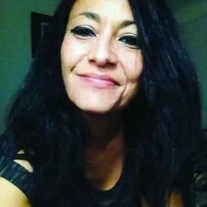 Malika , babysitter à Montrouge