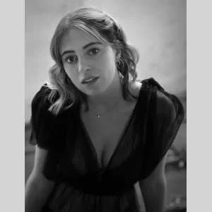 Chloé, babysitter à Paris