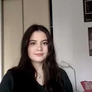 Julie, babysitter à Paris