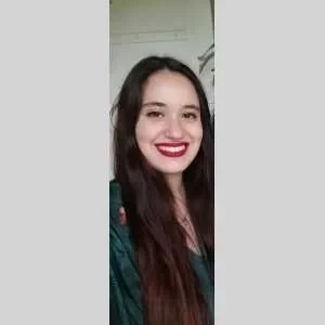 Emma, babysitter à Bordeaux