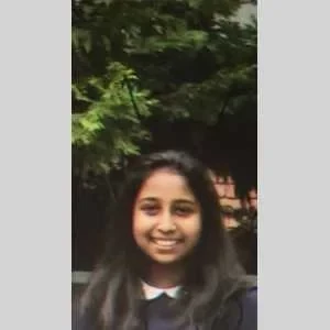 Shanusha, babysitter à Paris