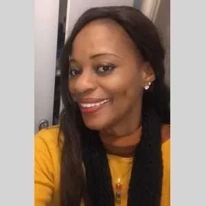 Sarah, babysitter à Paris