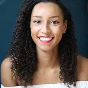 Edwina, babysitter à Nice