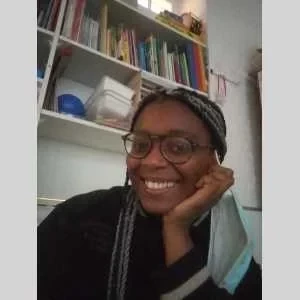 Julienne, babysitter à Paris