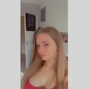 Rebecca, babysitter à Nice