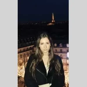 Iria, babysitter à Paris