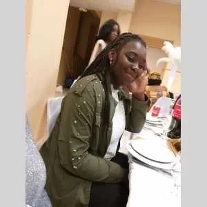 Manuela, babysitter à Paris