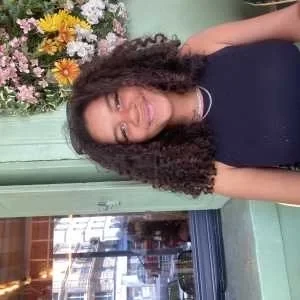 Djénaba, babysitter à Paris