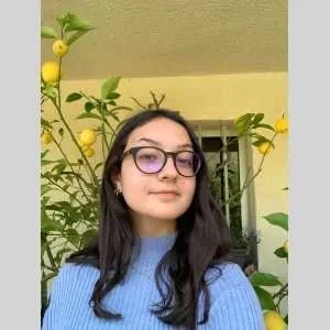 Carla, babysitter à Grenoble