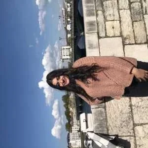 Diana, babysitter à Anglet