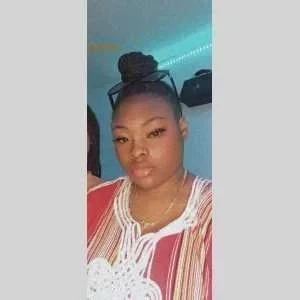 Maeva, babysitter à Melun