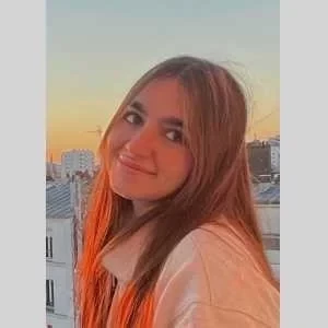 Anna-carla, babysitter à Nice