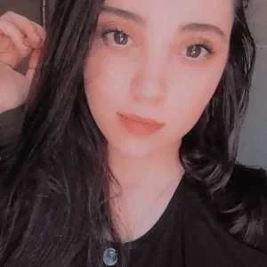 Soumia, babysitter à Paris