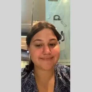 Lina, babysitter à Nice