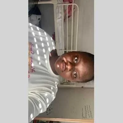 Jordane, babysitter à Paris