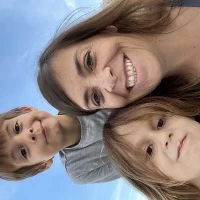 Amy , parent à Asnieres sur Seine