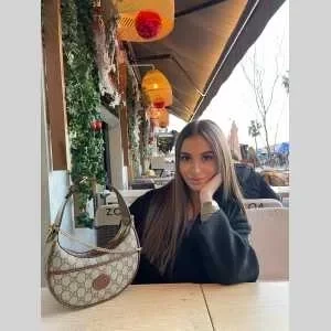 Sarah, babysitter à Nice