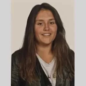 Mia, babysitter à Nice