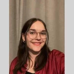 Emily, babysitter à Paris