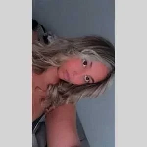 Amira, babysitter à Toulon