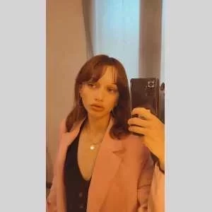 Amandine, babysitter à Grenoble