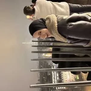 Fatima, babysitter à Paris