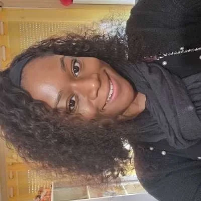 Claudia, babysitter à Reims