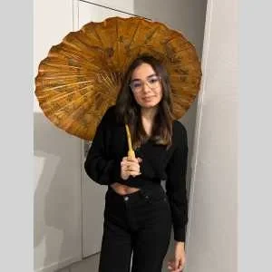 Lea, babysitter à Villepreux