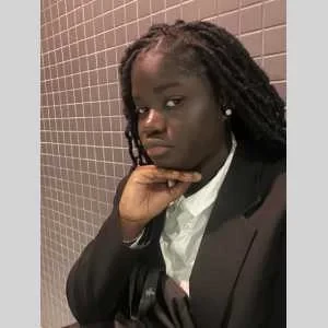 Elisabete., babysitter à Paris