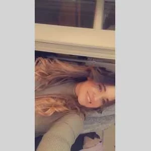 Cindy, babysitter à Paris