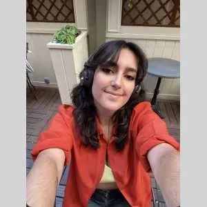 Sophia, babysitter à Paris