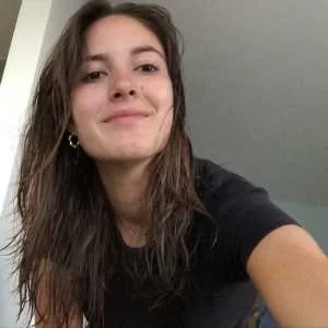 Ines, babysitter à Paris