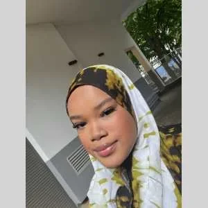 Nabia, babysitter à Paris