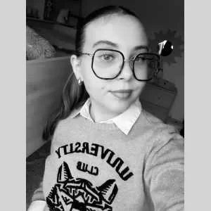 Philippine, babysitter à Reims