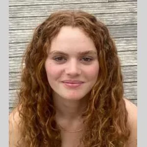 Jasmine, babysitter à Reze