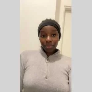 Angelie, babysitter à Melun